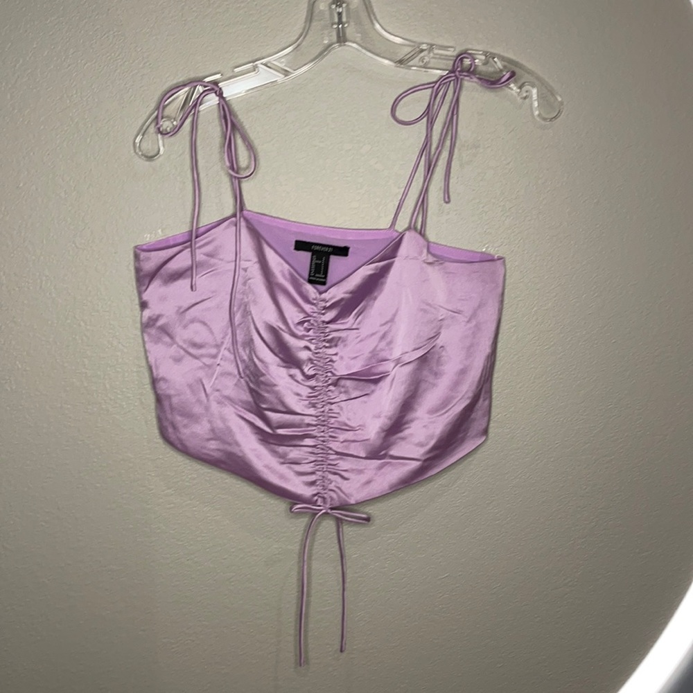 Super Cute! Forever 21 crop top Size Small Pretty Purple & Adjustable Straps